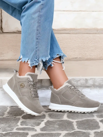 Royalfashion Grey női szigetelt sportcipő Lahho