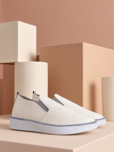 Royalfashion Női perforált sportcipők Musio