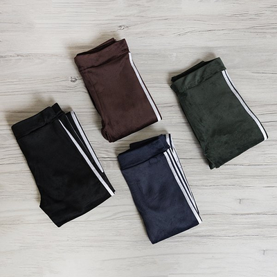 Női sötétbarna csíkos leggings - Ruházat