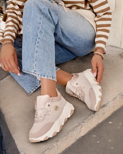 Royalfashion Női szigetelt tornacipő Caroz