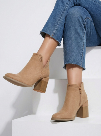 Royalfashion Női sarkú bokacsizma Vettot