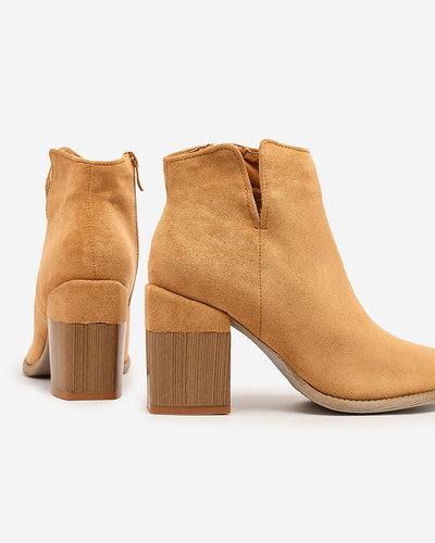 Royalfashion Camel női Teascir tűsarkú csizma