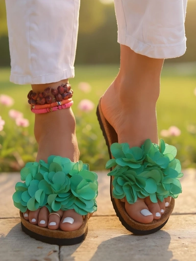 Royalfashion női papucs virágokkal Flora Soft
