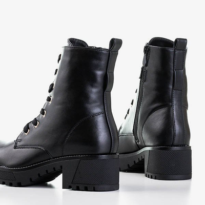 Czarne damskie eko-skórzane workery Minna - Obuwie