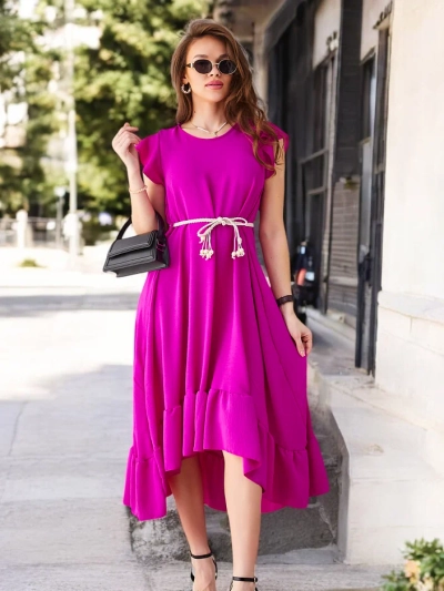 Royalfashion Női midi ruha fodrokkal és rövid ujjakkal