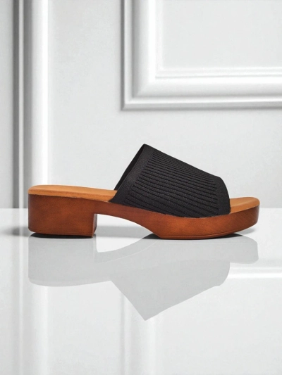 Royalfashion Női alacsony sarkú papucs Ribbed Grace
