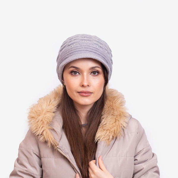 Női szürke meleg sapka gyöngyökkel - Kiegészítők