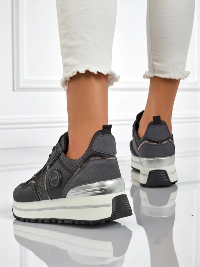 Női Callista Nero platform sneakerek 4 cm, ökológiai bőr