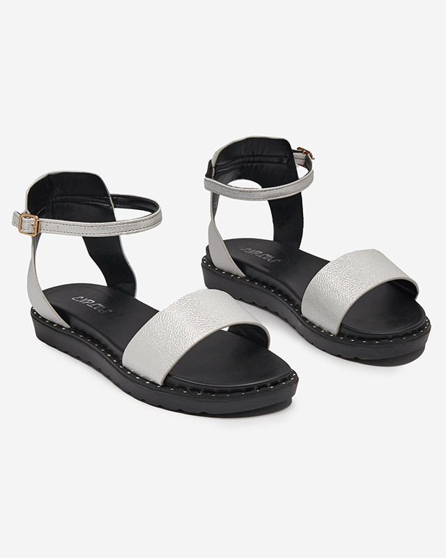 OUTLET Ezüst színű női öko-bőr szandál csillámmal Delika - Lábbeli