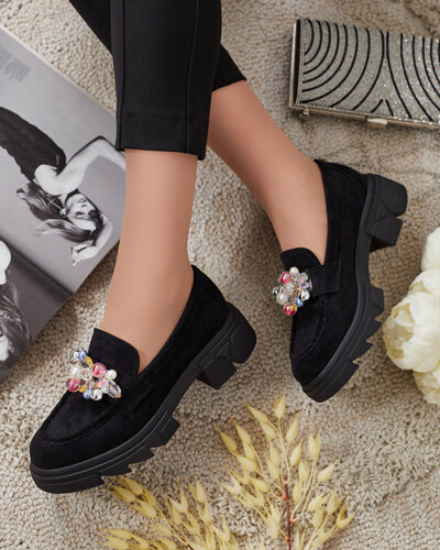 Royalfashion Fekete női mokaszin színes Glam kristályokkal