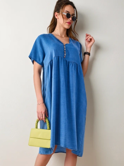 Royalfashion Egyszerű női tunika a'la ruha díszgombokkal, farmer típus