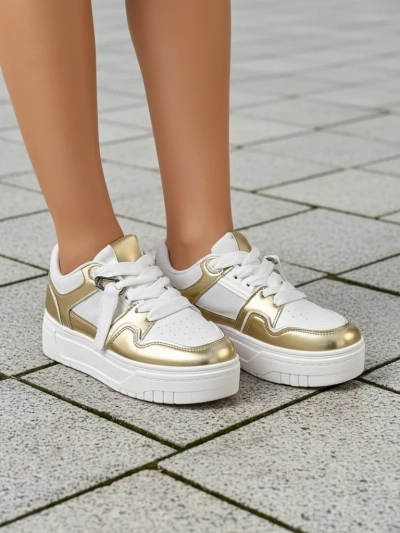 Női 'Aurelia' Arany-Fehér Platform Tornacipő 4cm - Stílus és Kényelem