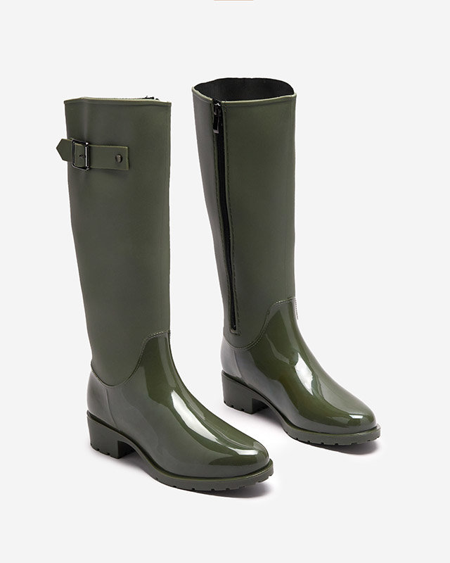 Sötétzöld női térdig érő lábszárvédő Bevirdo- Lábbeli