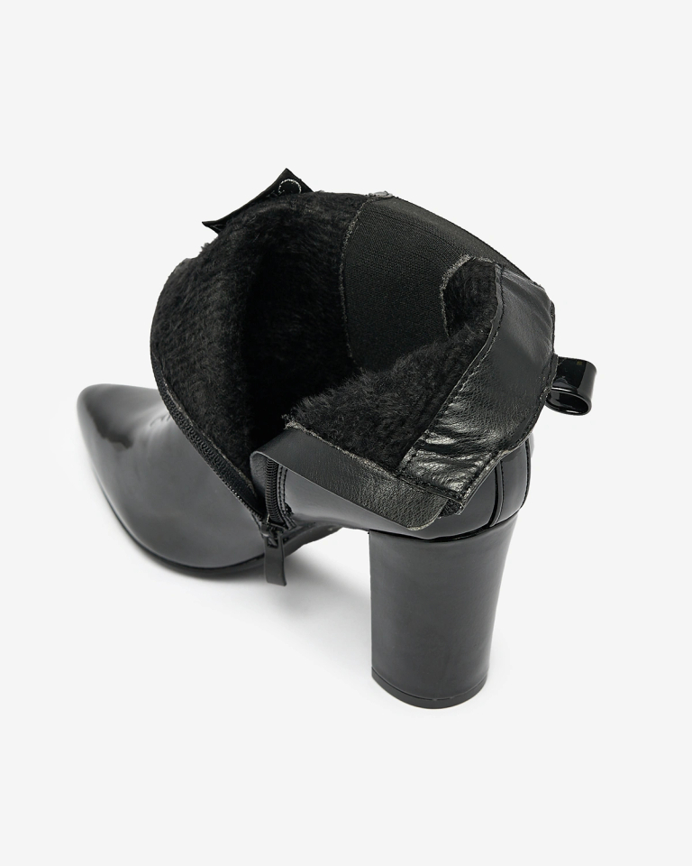 Royalfashion Fekete női Lady Jeny tűsarkú csizma