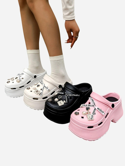 Royalfashion Női gumiszandál díszítéssel Dellos