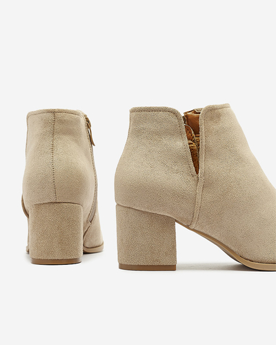 Bézs színű női kivágott posztócsizma Amalan- Lábbeli