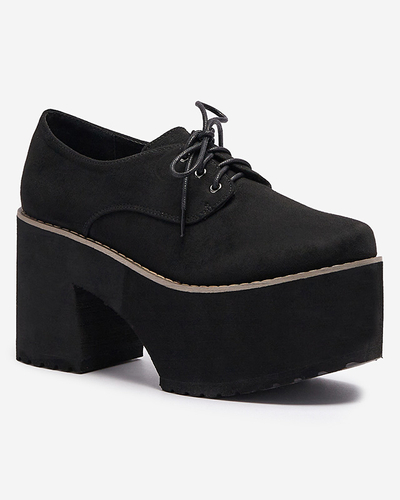 Fekete női fűzős félcipő egyszínű talppal Lobera - Lábbeli