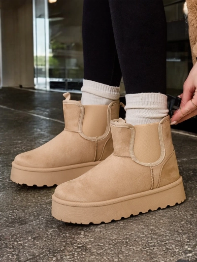 Royalfashion Rövid női hócsizmák Vierris