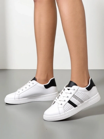 Royalfashion Női áttört Fortay tornacipő