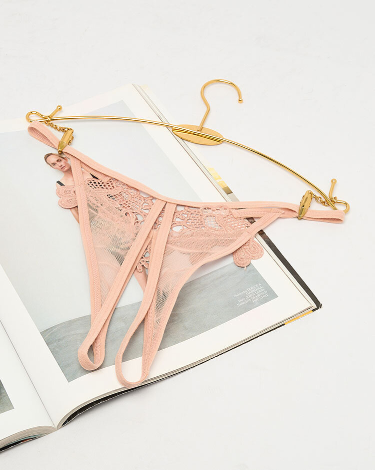 Royalfashion Lace női tangabugyi bézs színben