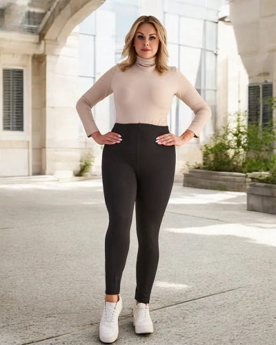 Fekete klasszikus női szigetelt leggings PLUSZ MÉRET - Ruházat