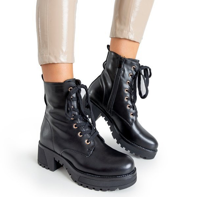 Czarne damskie eko-skórzane workery Minna - Obuwie