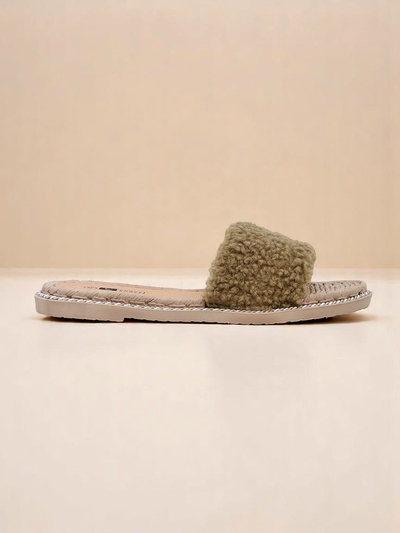 Royalfashion Női papucs szőrmével Cozy Step