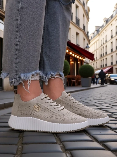 Royalfashion Női sportos fűzős sneaker Tobin