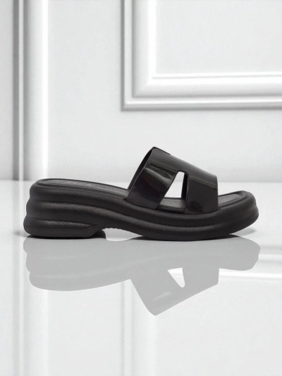 Royalfashion Női papucs vastag talppal Nova Gloss