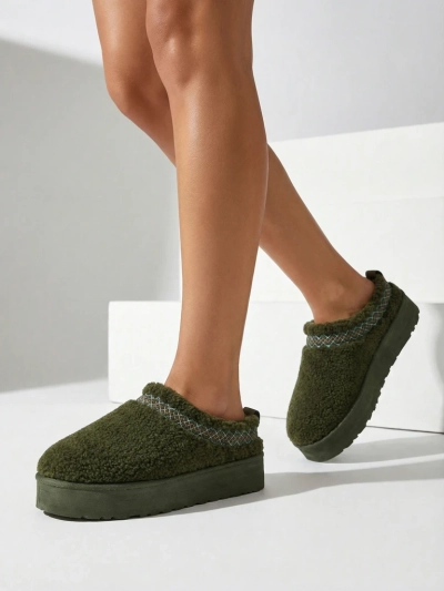 Royalfashion Rövid női havicipők Sesele