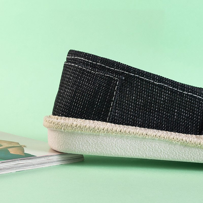 OUTLET Női fekete espadrillek fényes szálakkal Hagenti - Footwear