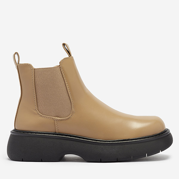 OUTLET Világosbarna női csizma vastagabb talpon Somico - Lábbeli