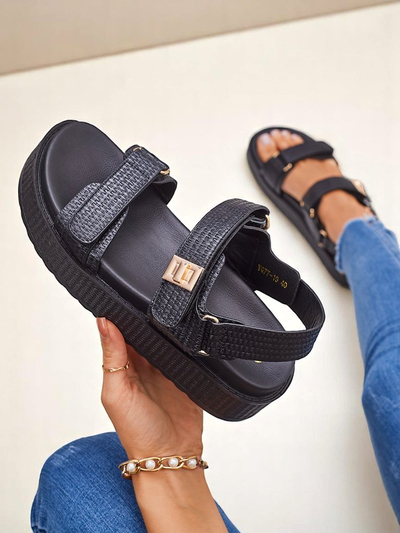 Royalfashion Ariadne platformos női szandál – fekete ökológiai bőr, tépőzár, nyár