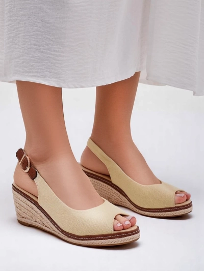 Royalfashion Női wedge szandál, nyitott orrral Tafenis