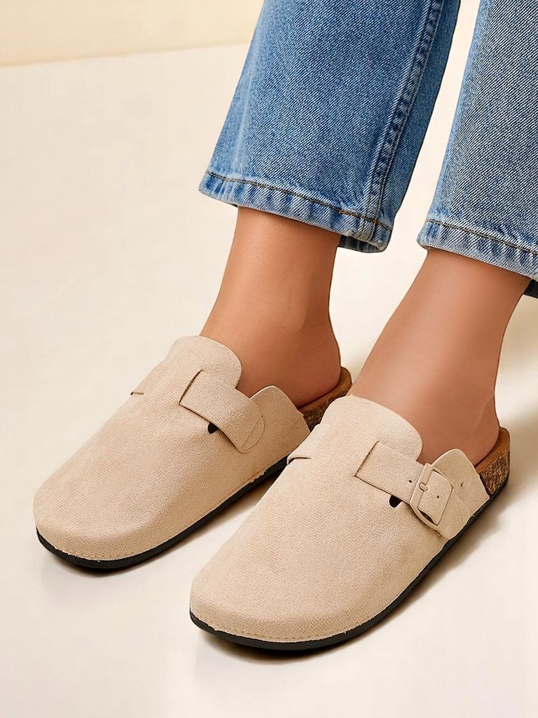 Royalfashion Zárt női papucsok Zanbelo