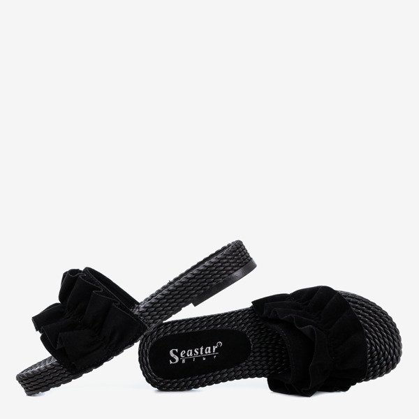 Czarne damskie klapki z falbanką Rafela - Obuwie