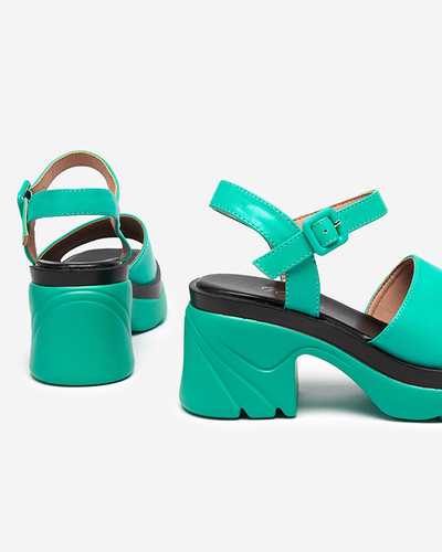 OUTLET Zöld női szandál a Cirota postán - Lábbeli