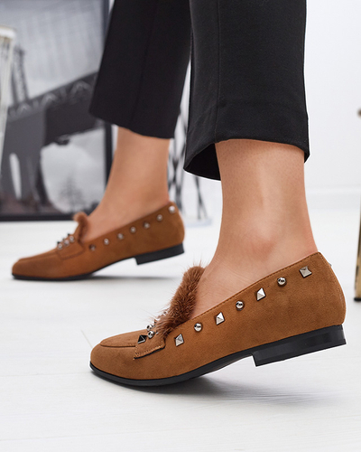 Női teve naplopók strasszokkal és szőrmével Nerrov- Cipők