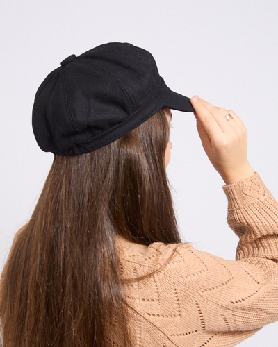 Royalfashion Női Béret Sapkával