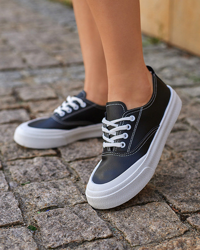 OUTLET Fekete női tornacipő Lorino - Lábbeli