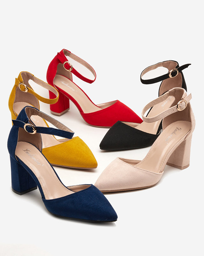 OUTLET Fekete női szandál magasabb oszlopon Hareda - Lábbeli