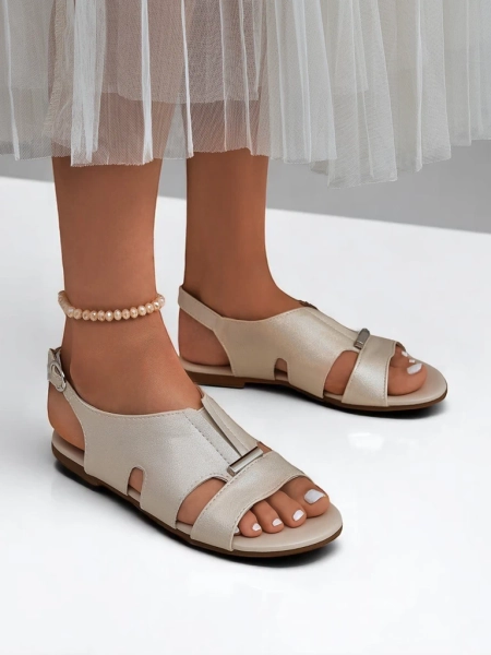 Royalfashion Női lapos talpú szandál Solea Comfort