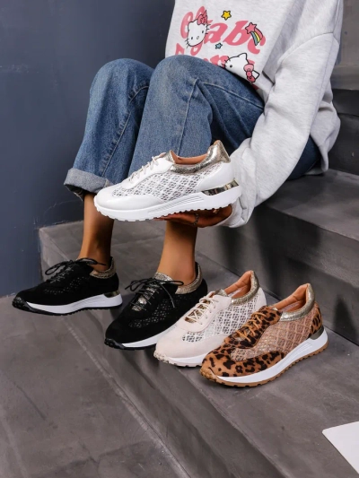 Royalfashion Perforált női sportcipő Ellos