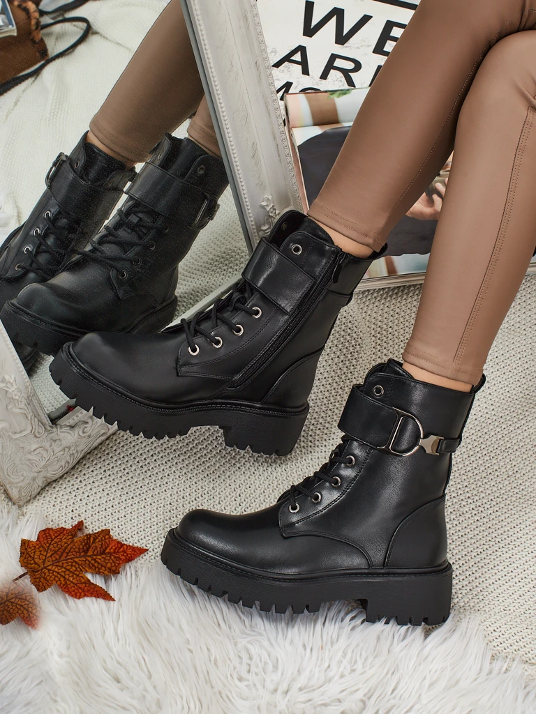 Női Sorevine worker bakancs