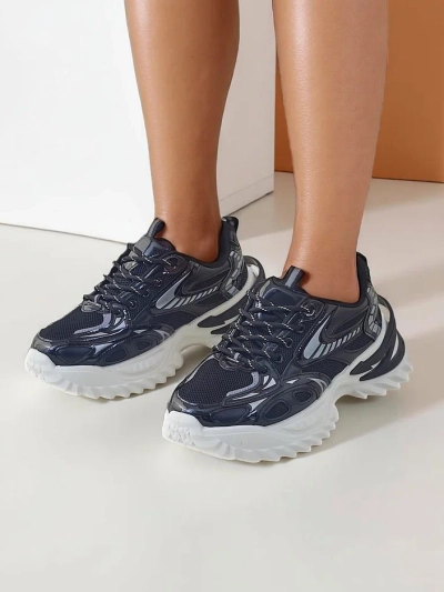 Royalfashion Női sportcipők vastagabb talppal Annete