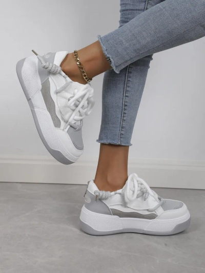 Royalfashion Női sportos sneaker Moodnes
