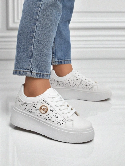 Damskie sneakersy Aelia Royalfashion na platformie białe ażurowe ecru