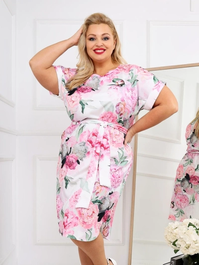 Royalfashion Női, térd fölé érő ruha rövid ujjakkal és rózsa nyakkal