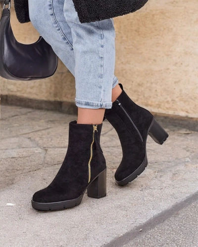 Royalfashion Női bokacsizma egy poszton Igges