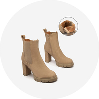 világosbarna || barna